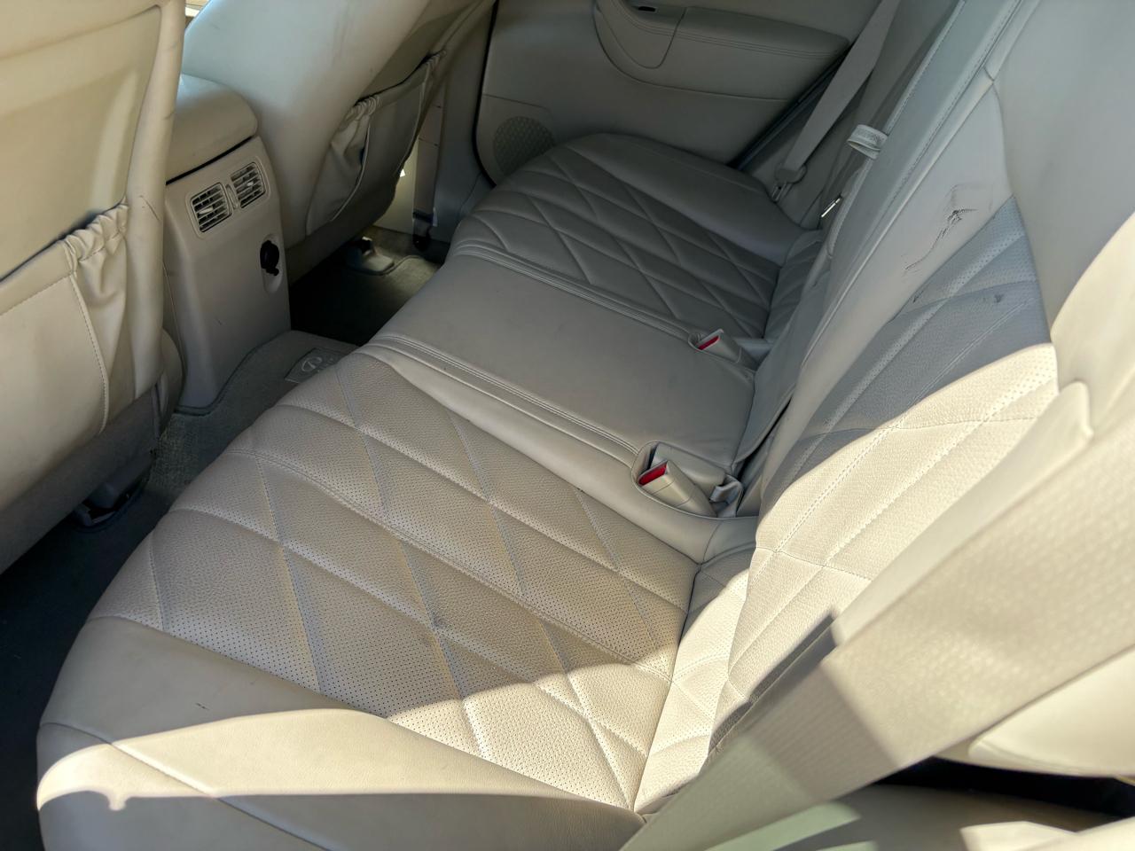 Infiniti FX35 RWD 4dr 2009