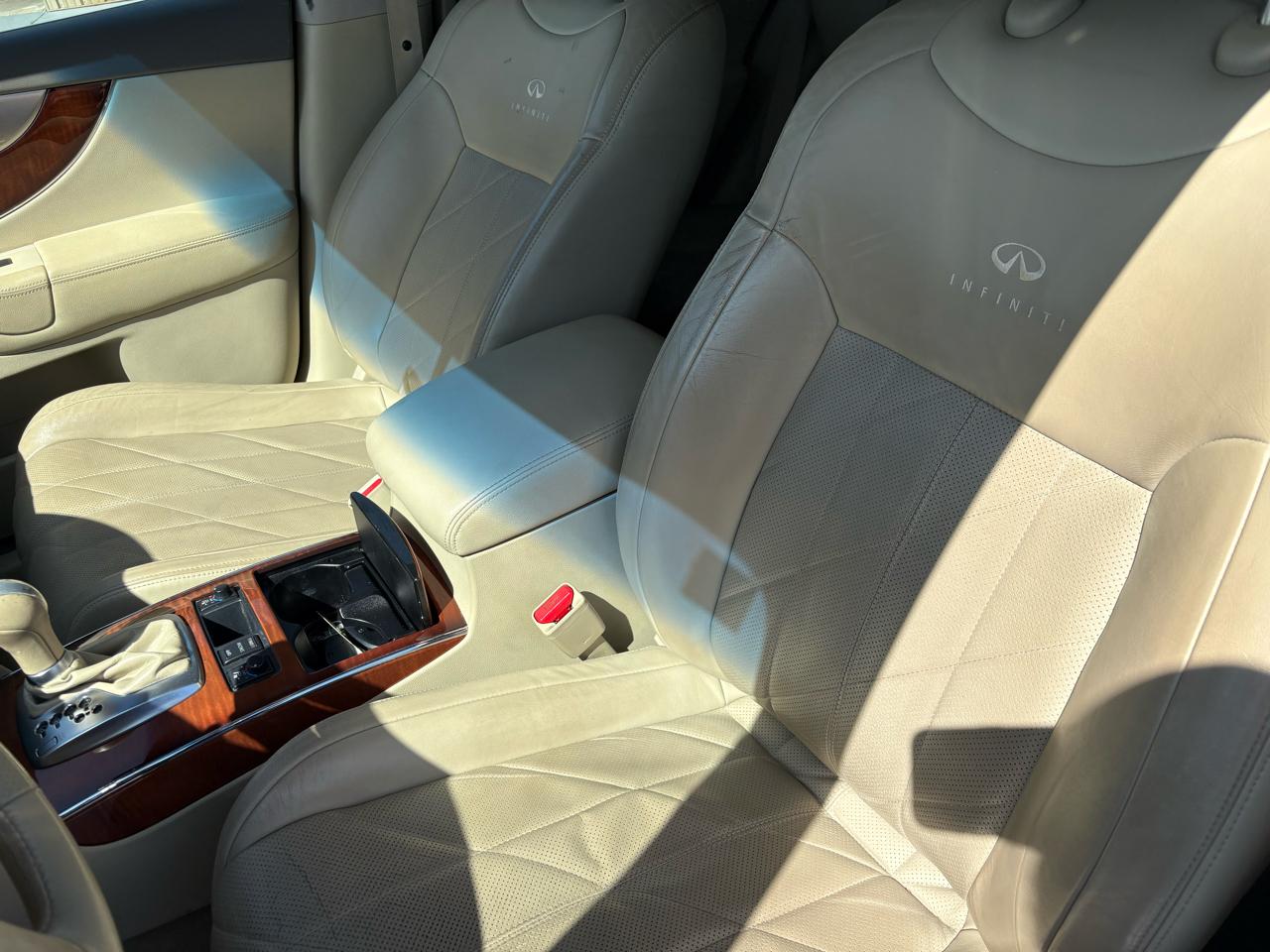 Infiniti FX35 RWD 4dr 2009