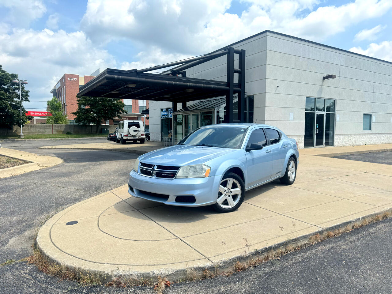 2013 Dodge Avenger Base