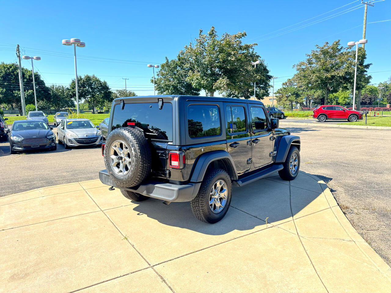 Jeep Wrangler Unlimited Freedom 4x4 2020 Jeep Wrangler Unlimited Freedom 4x4 2020