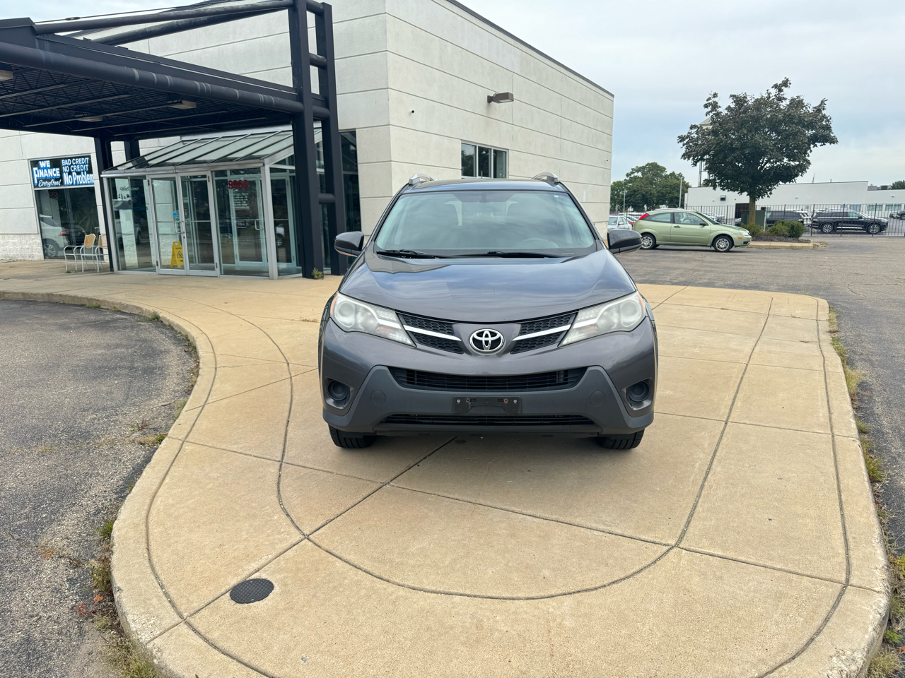 Toyota RAV4 LE AWD 2015 Toyota RAV4 LE AWD 2015