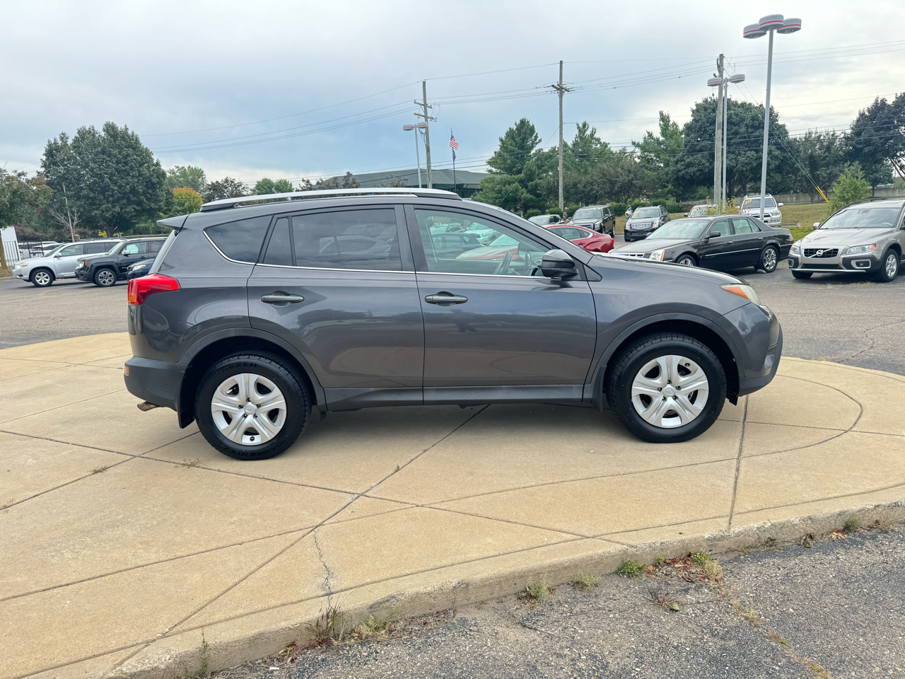 Toyota RAV4 LE AWD 2015 Toyota RAV4 LE AWD 2015