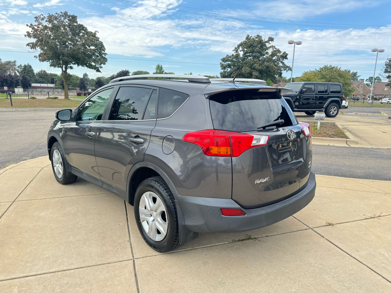 Toyota RAV4 LE AWD 2015 Toyota RAV4 LE AWD 2015
