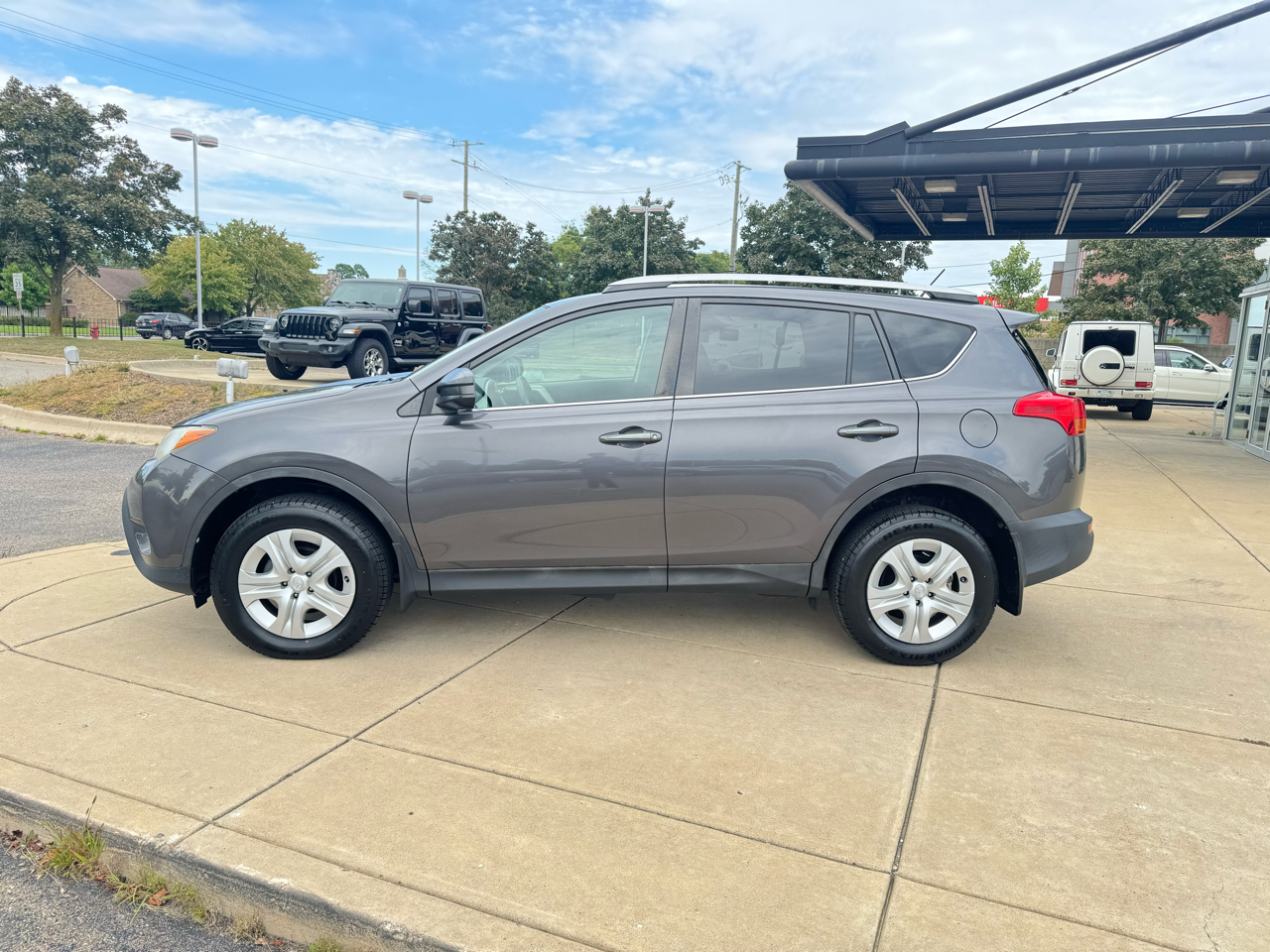 Toyota RAV4 LE AWD 2015 Toyota RAV4 LE AWD 2015