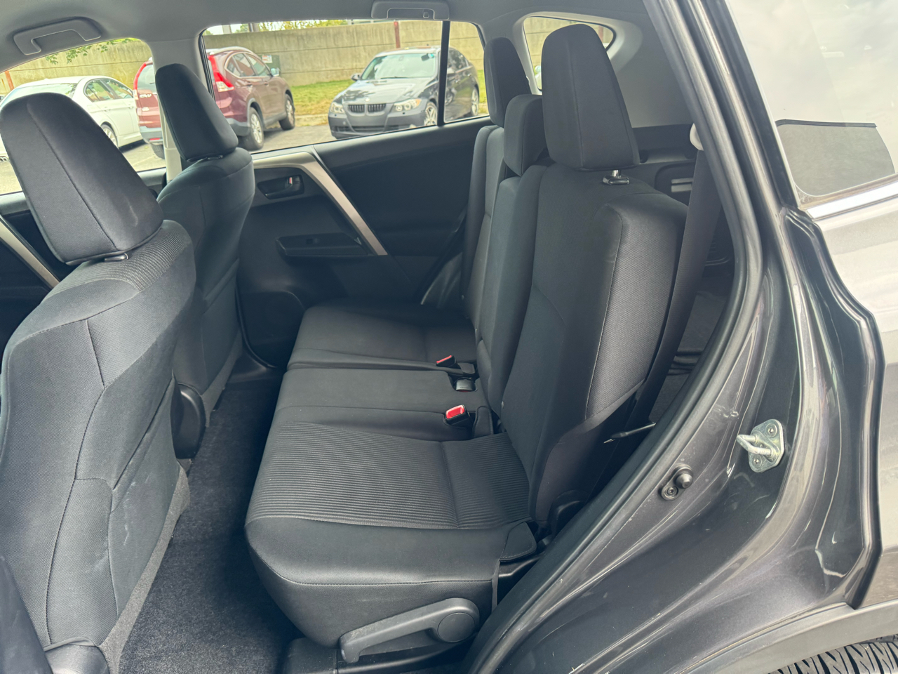 Toyota RAV4 LE AWD 2015 Toyota RAV4 LE AWD 2015