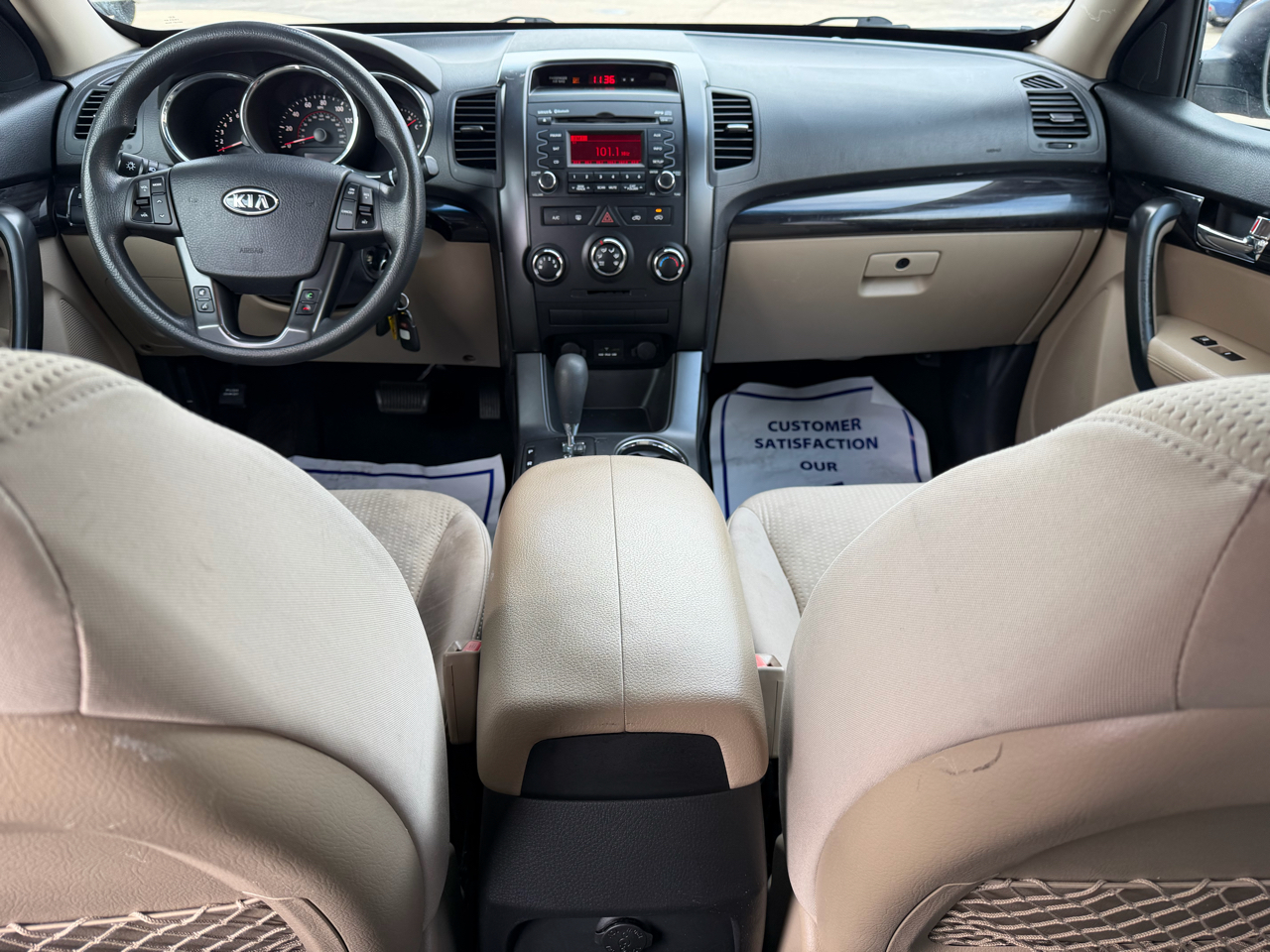 Kia Sorento LX 2WD 2011