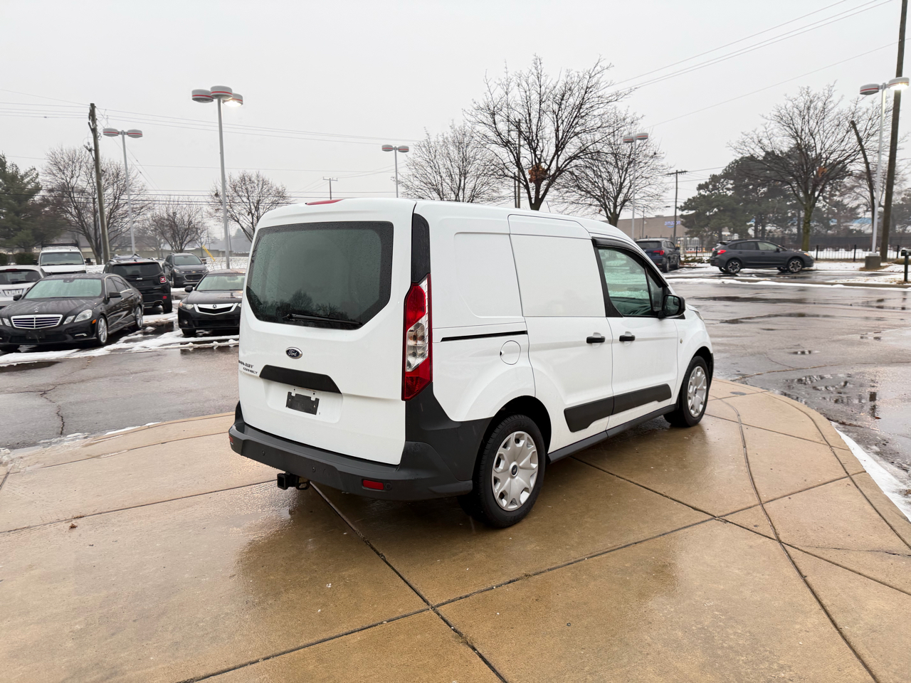 Ford Transit Connect XL w/Rear Liftgate 2015