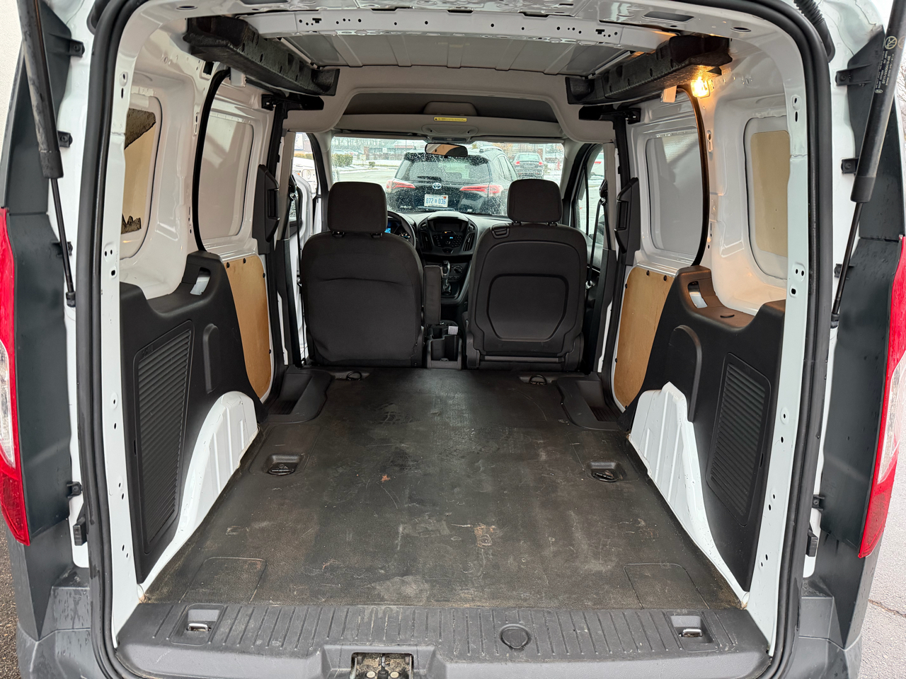 Ford Transit Connect XL w/Rear Liftgate 2015