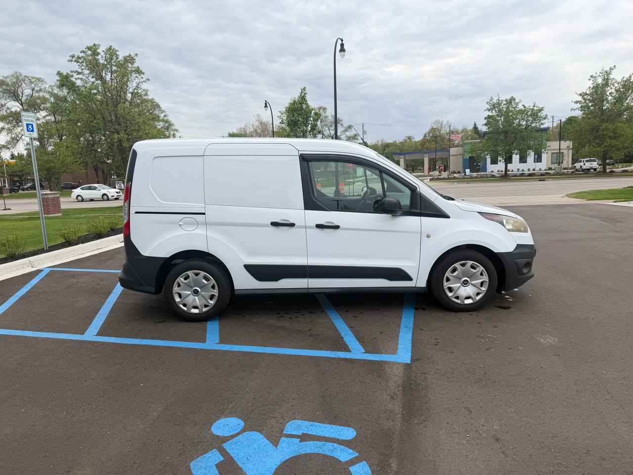 Ford Transit Connect XL w/Rear Liftgate 2015
