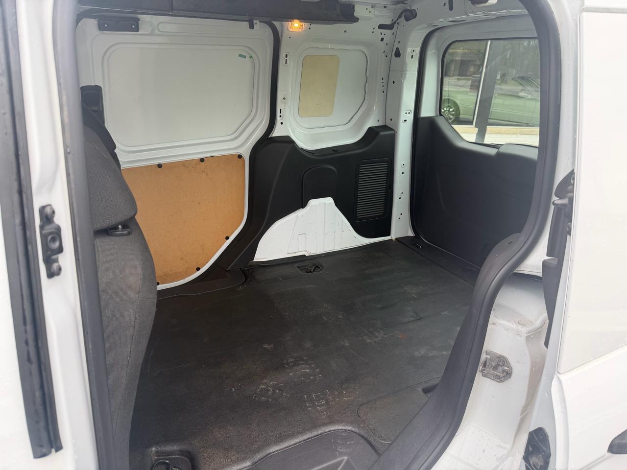 Ford Transit Connect XL w/Rear Liftgate 2015