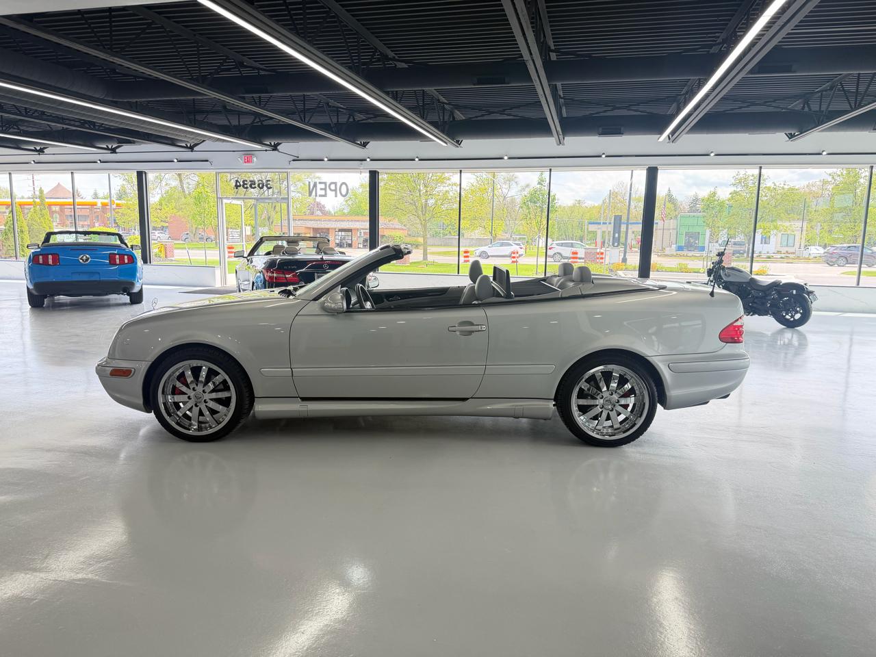 Mercedes-Benz CLK-Class CLK430 Cabriolet 2000