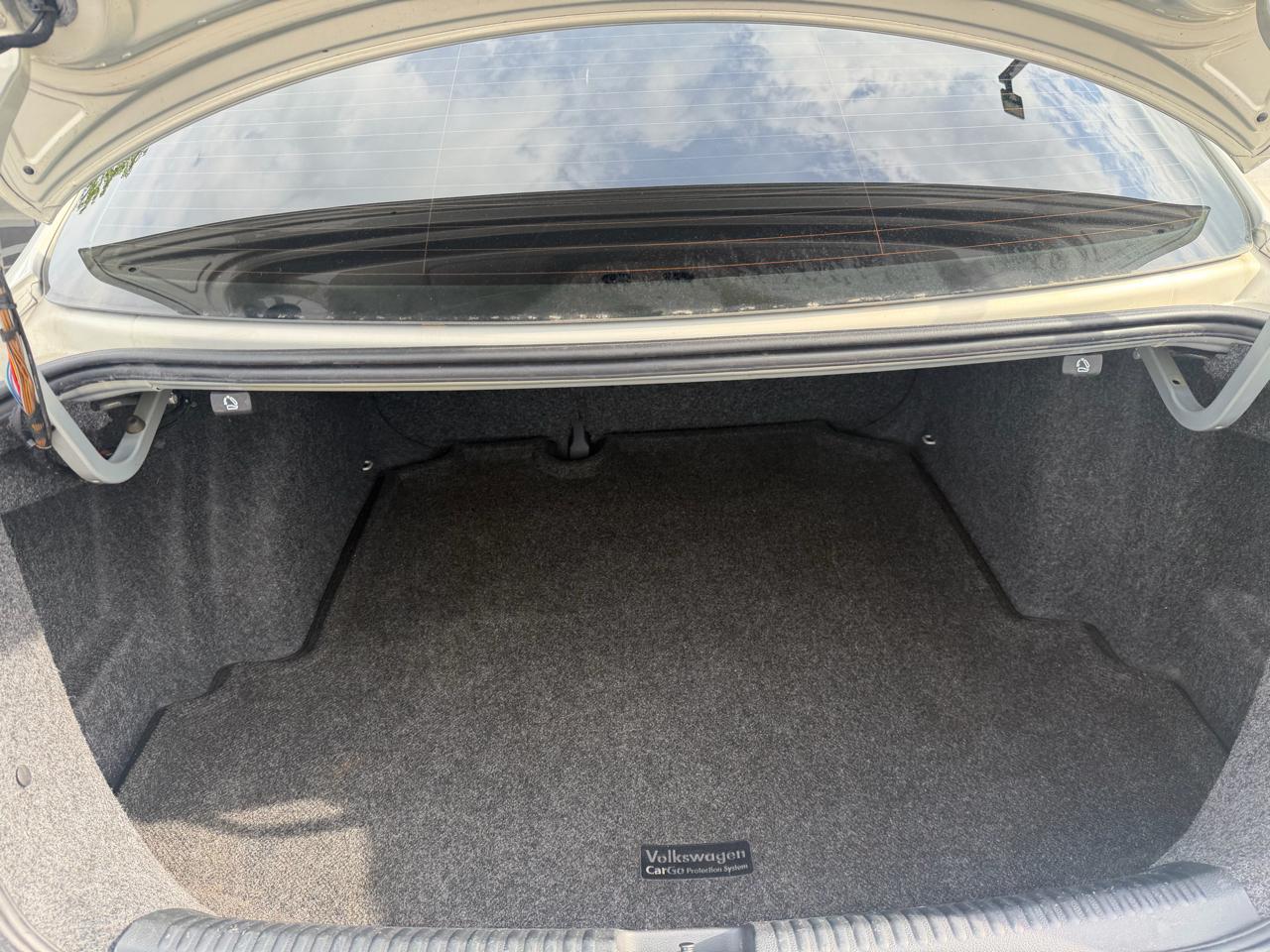 Volkswagen Jetta S 2012