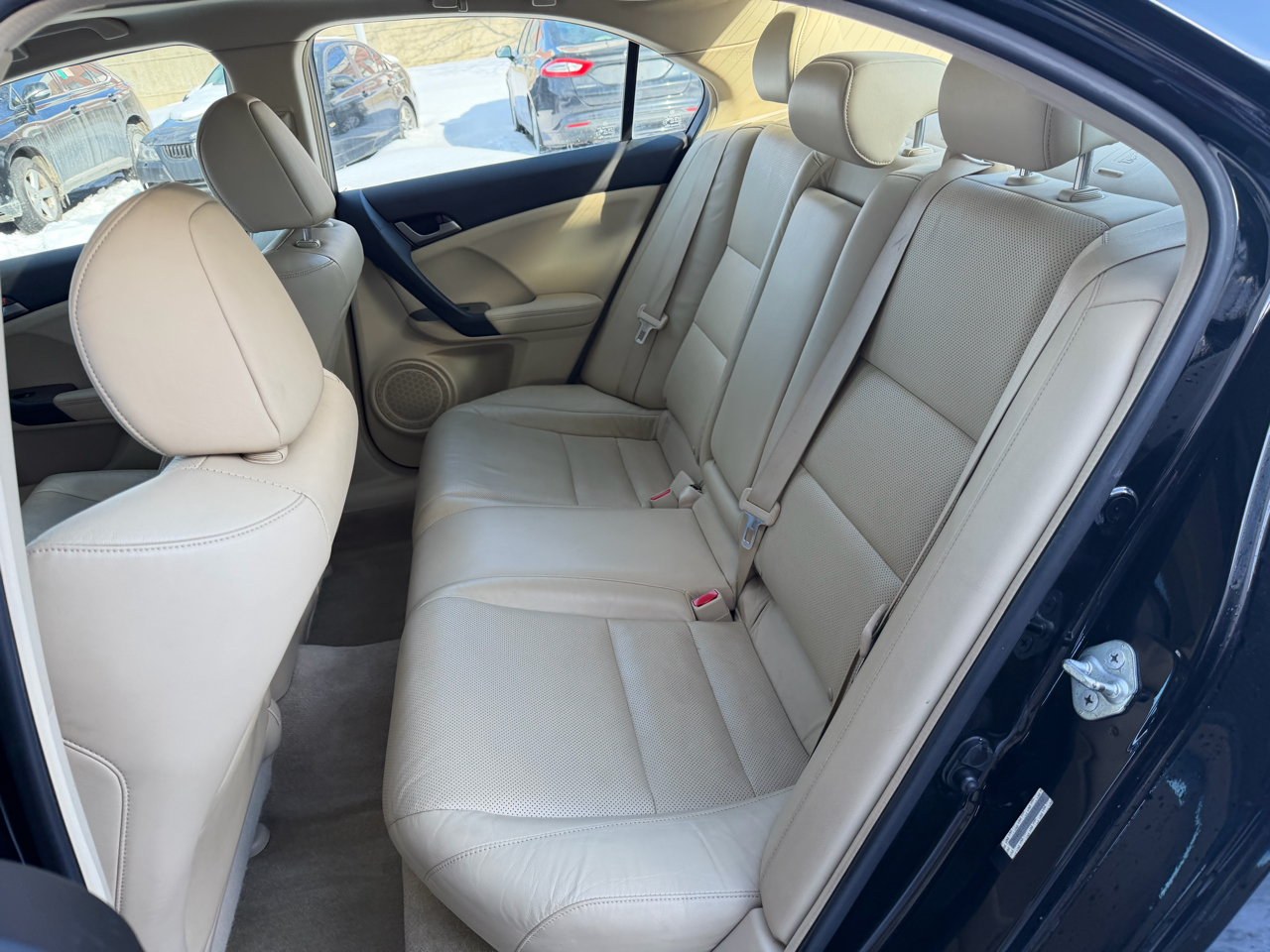 Acura TSX 5-speed AT 2010