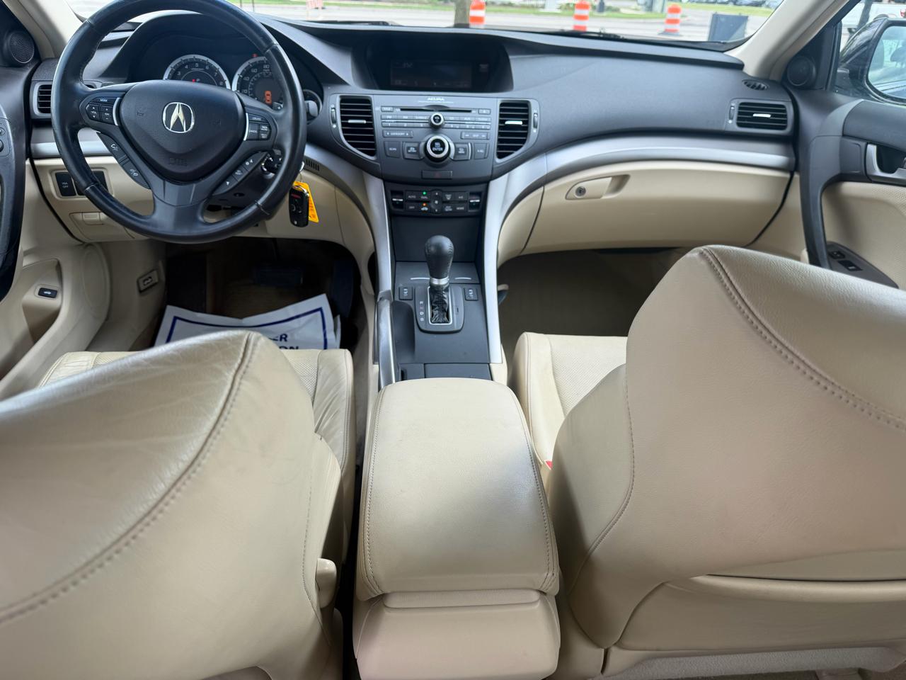 Acura TSX 5-speed AT 2010