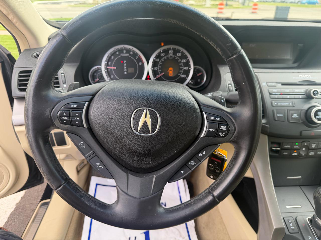 Acura TSX 5-speed AT 2010