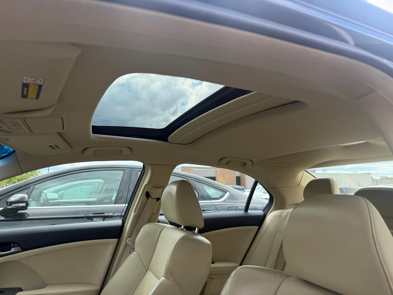 Acura TSX 5-speed AT 2010