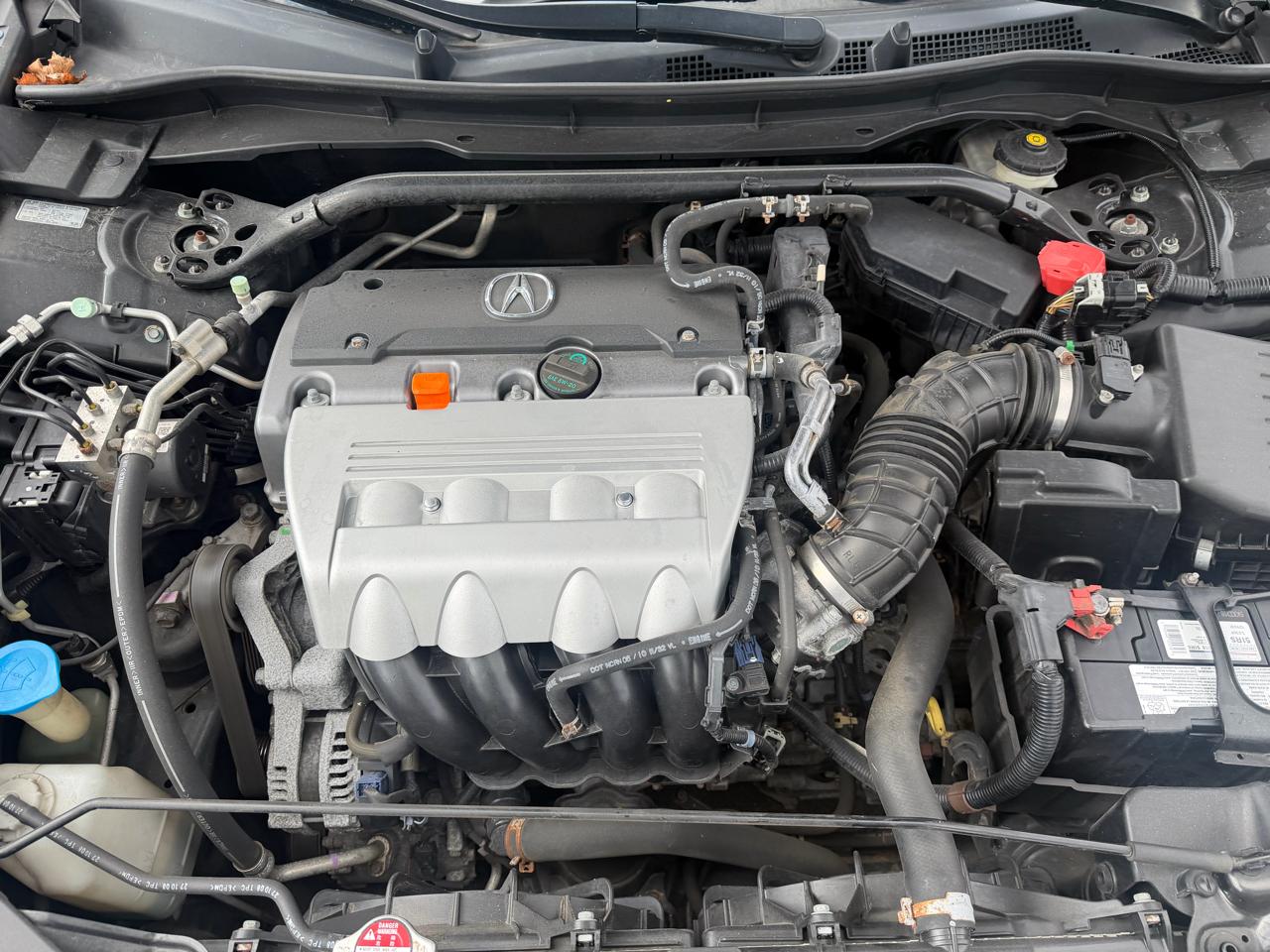 Acura TSX 5-speed AT 2010