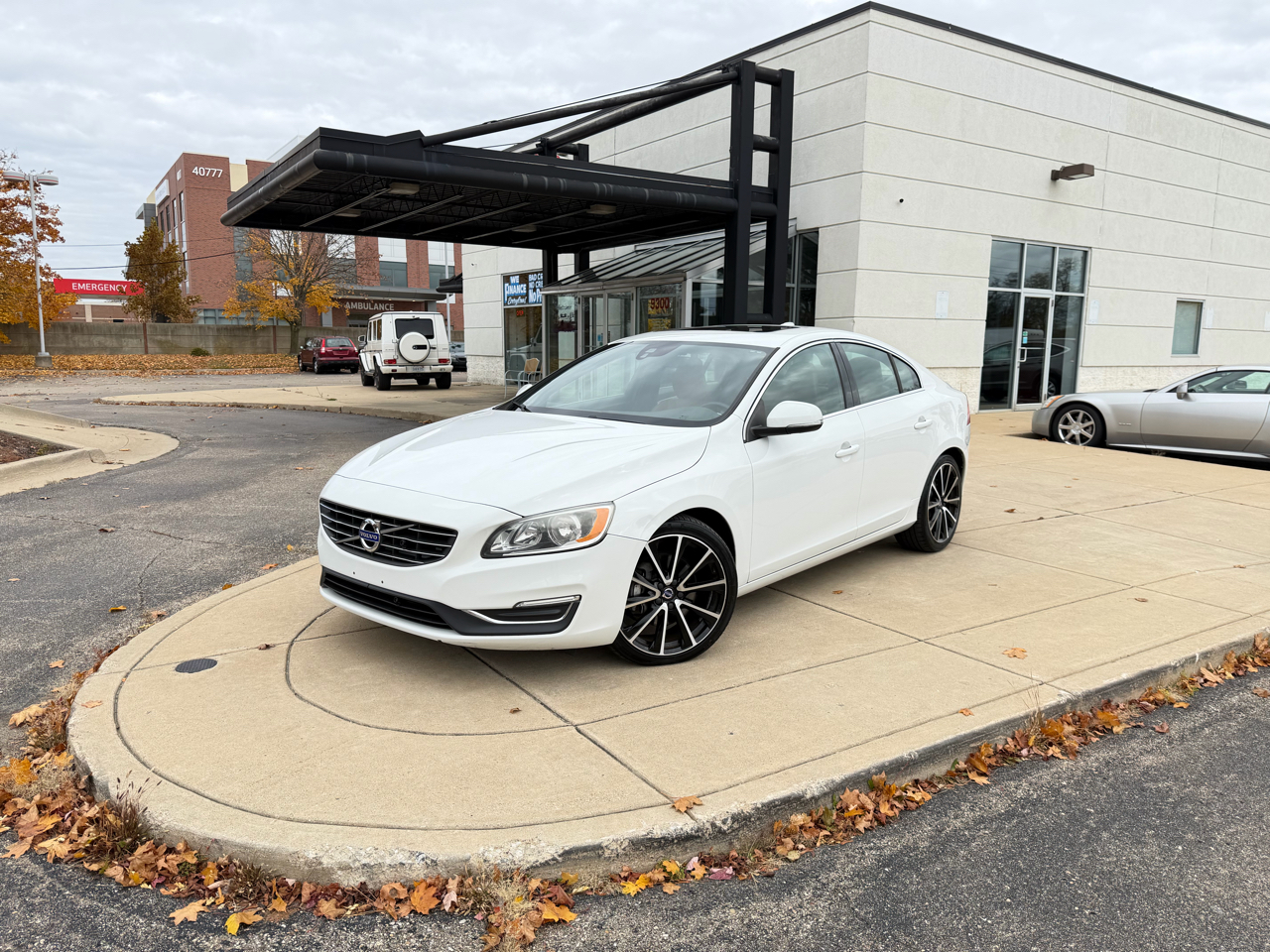 2016 Volvo S60 Premier photo 4