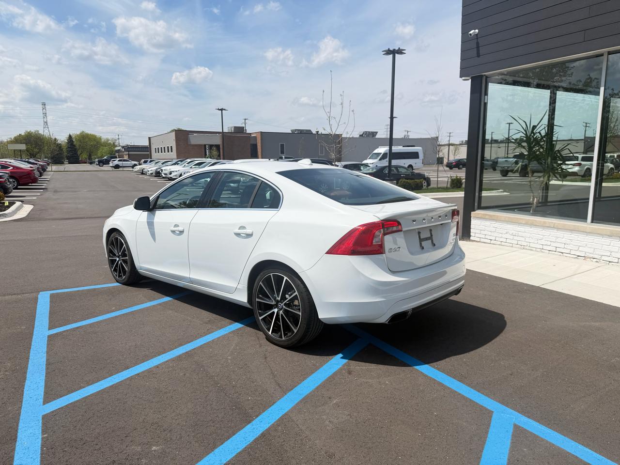 Volvo S60 2.5 Premier 4WD 2016