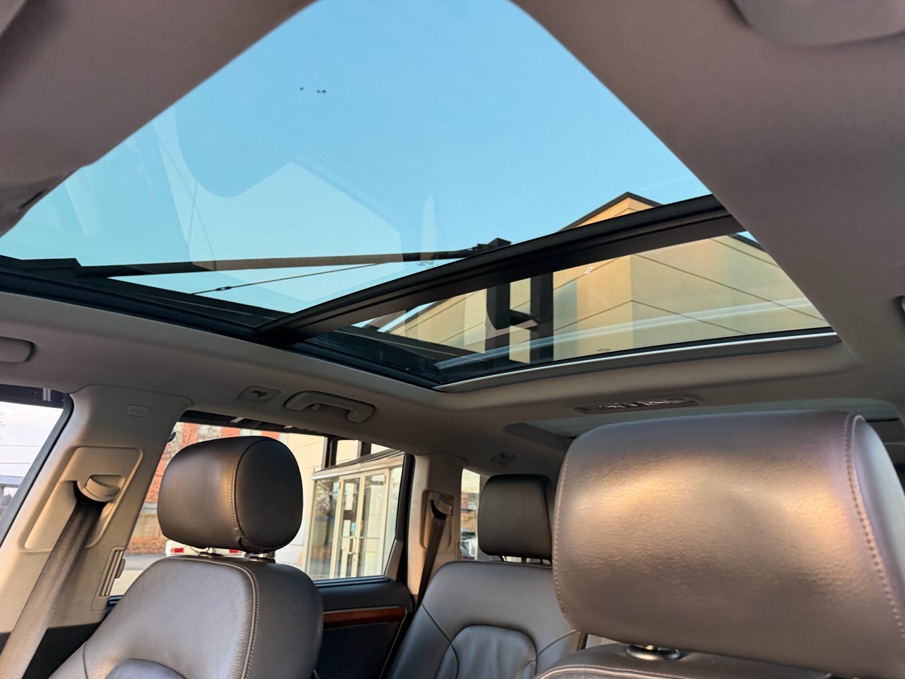 Audi Q7 3.0T Premium Plus quattro 2015