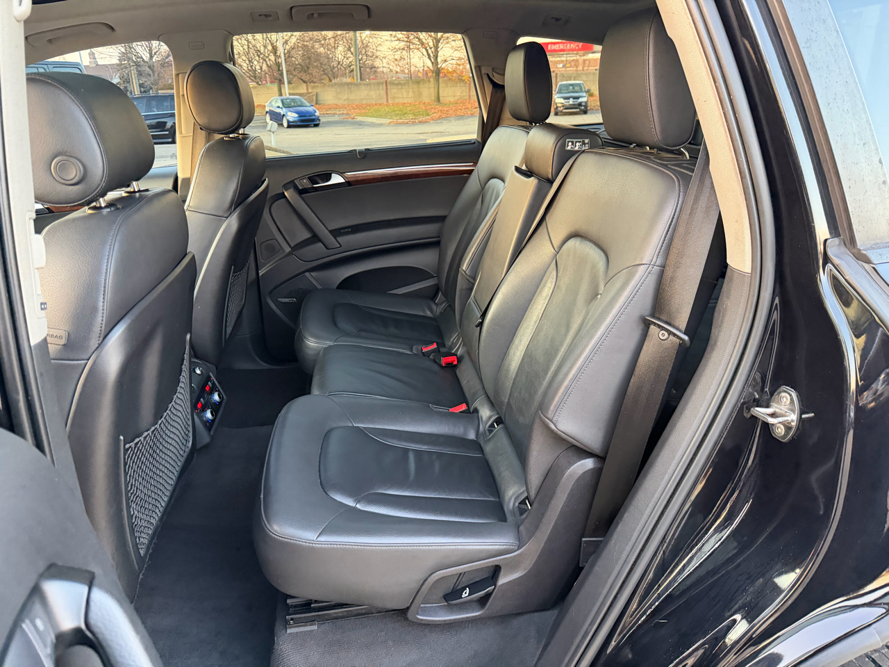 Audi Q7 3.0T Premium Plus quattro 2015