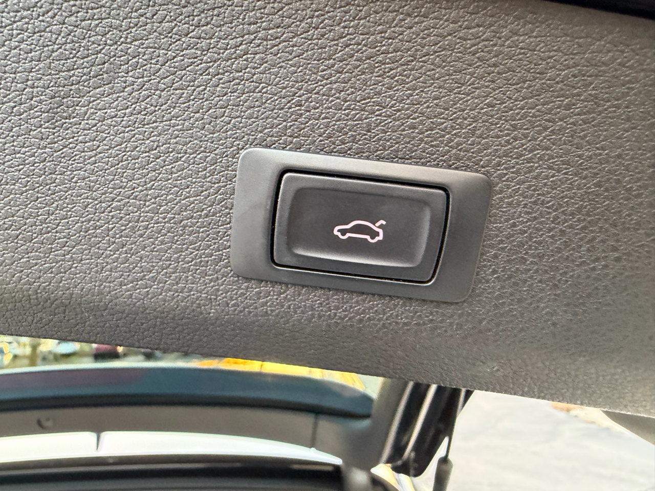 Audi Q7 3.0T Premium Plus quattro 2015