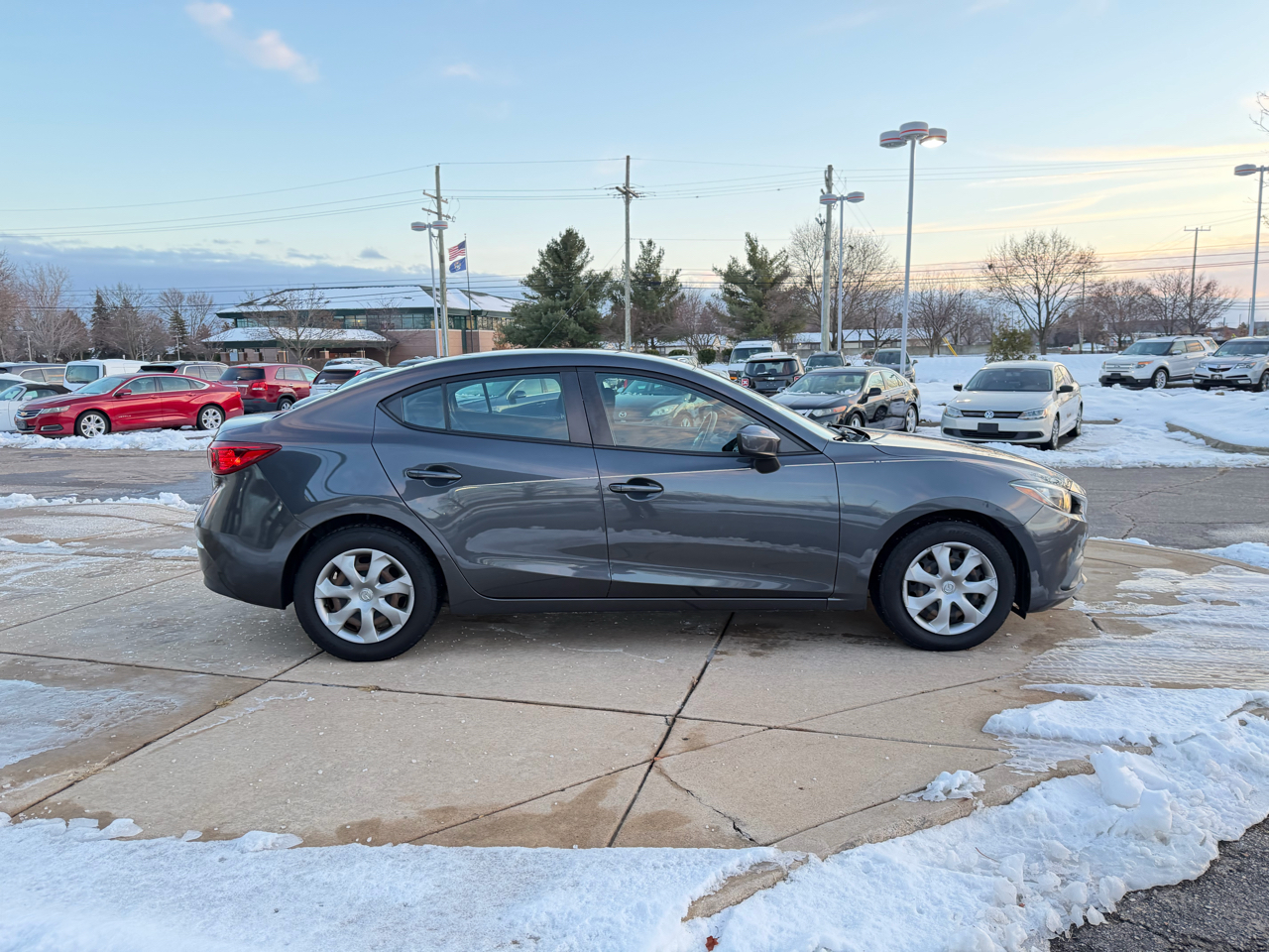 Mazda MAZDA3 i Sport AT 4-Door 2015