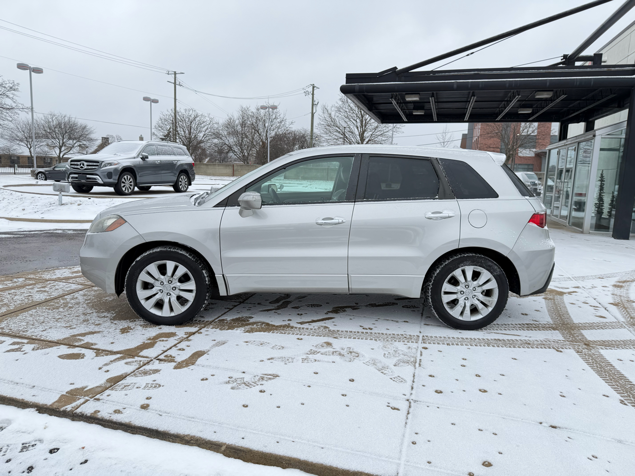 Acura RDX 5-Spd AT SH-AWD with Technology Package 2012