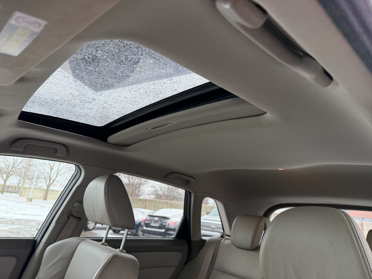 Acura RDX 5-Spd AT SH-AWD with Technology Package 2012