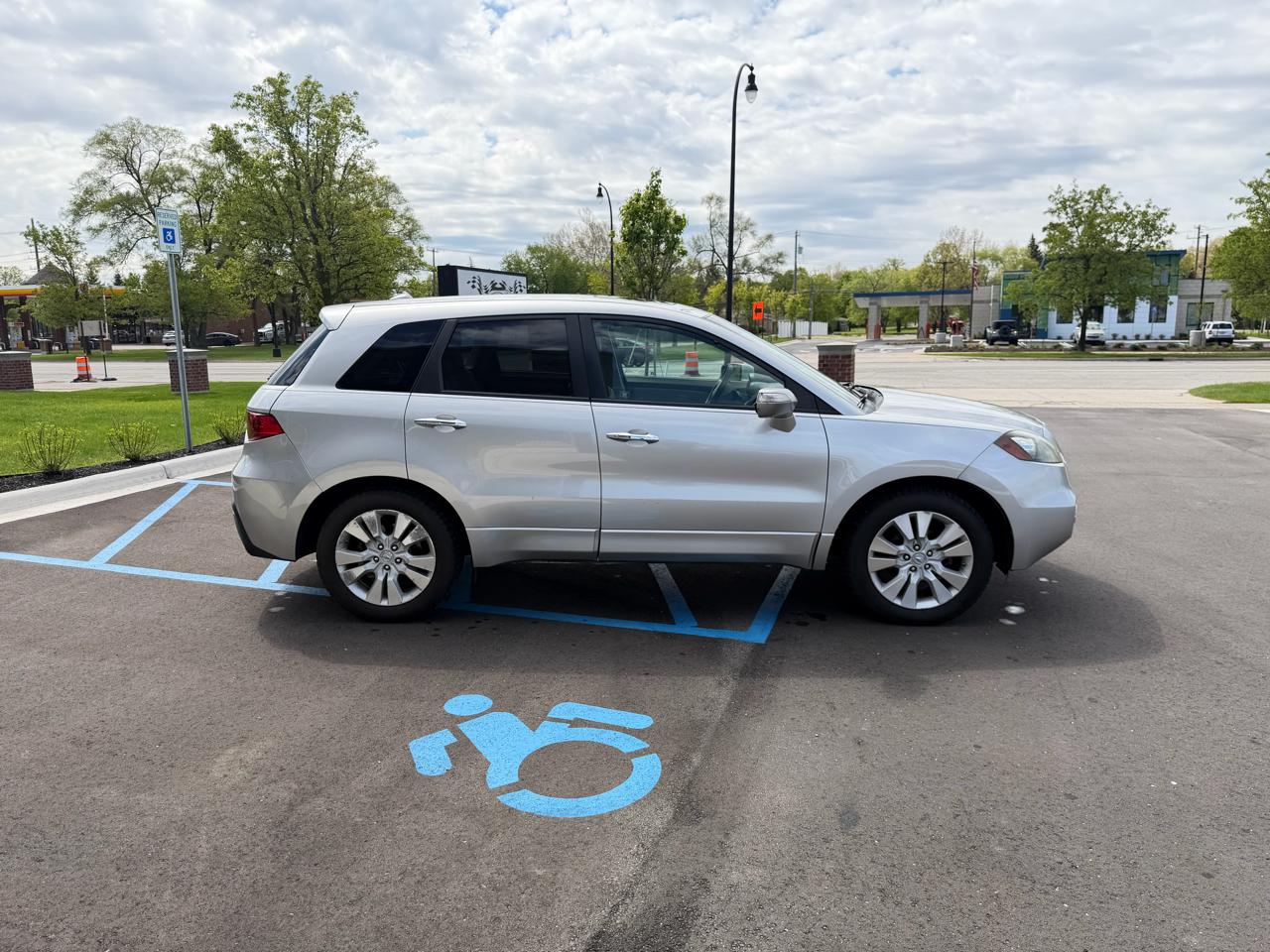 Acura RDX 5-Spd AT SH-AWD with Technology Package 2012