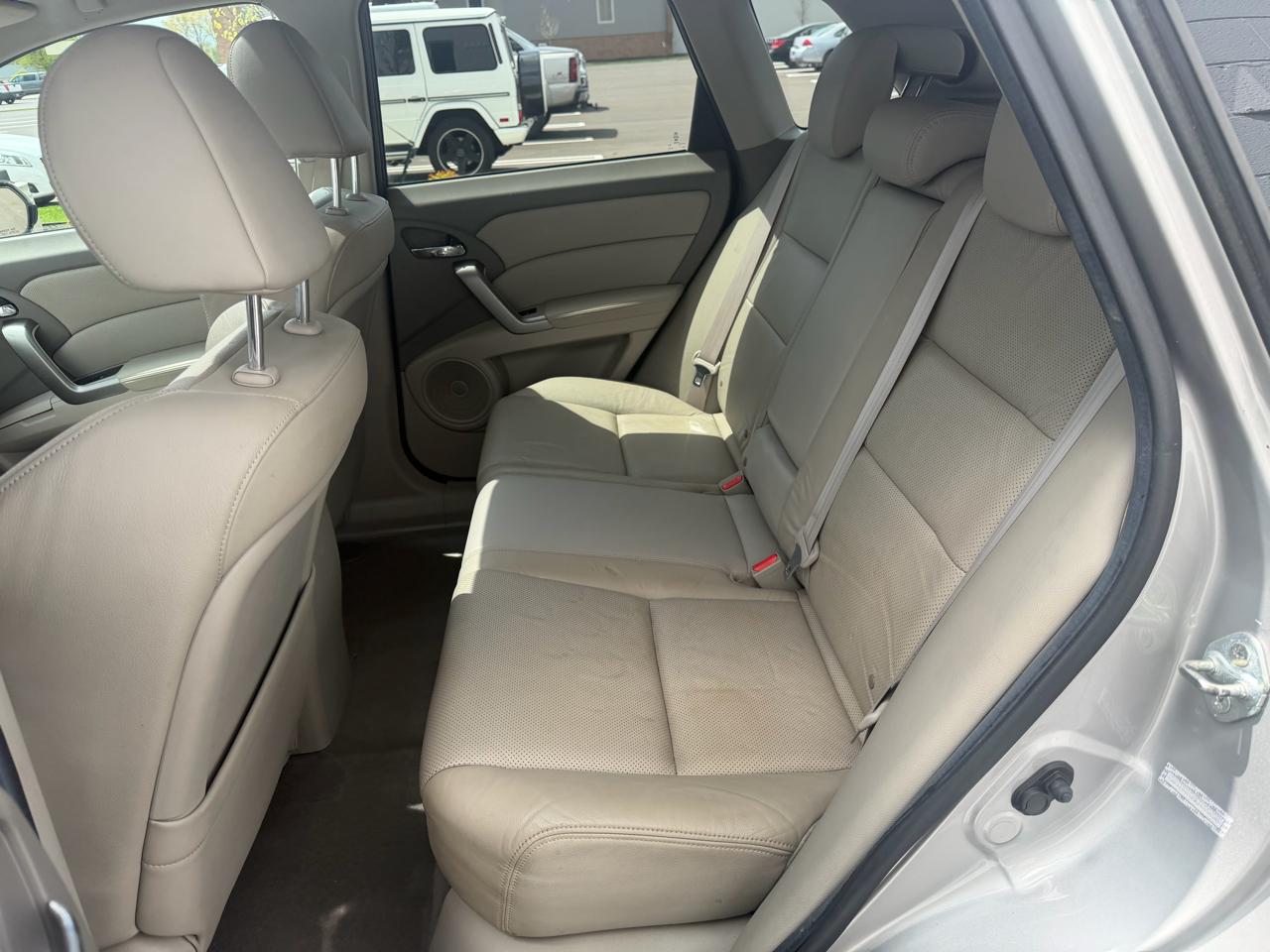 Acura RDX 5-Spd AT SH-AWD with Technology Package 2012