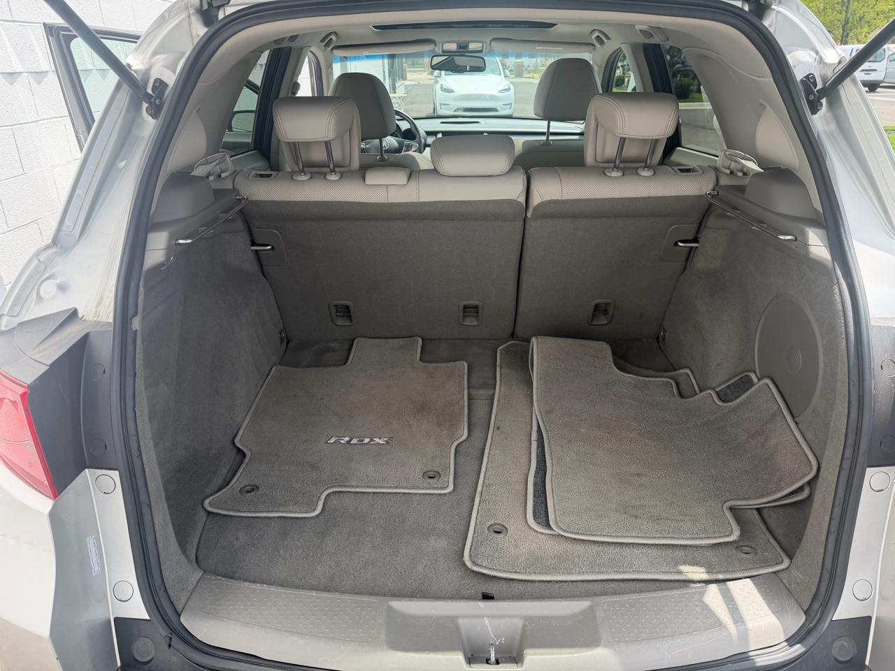 Acura RDX 5-Spd AT SH-AWD with Technology Package 2012