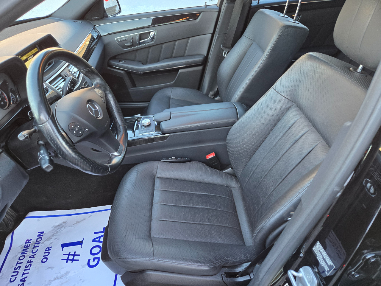 Mercedes-Benz E-Class E550 Sedan 4MATIC 2010