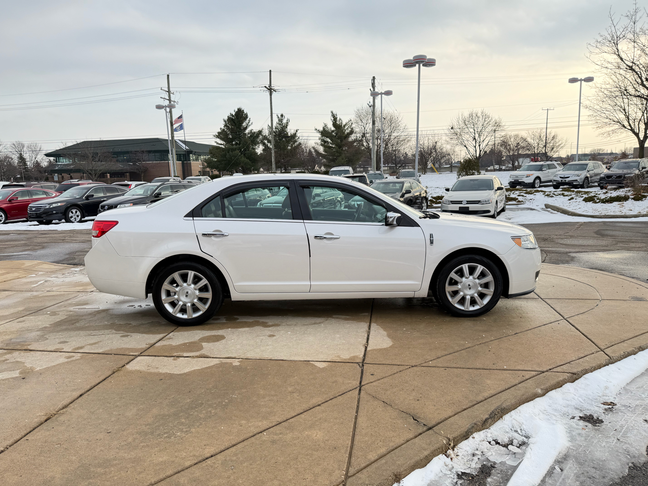 Lincoln MKZ FWD 2010