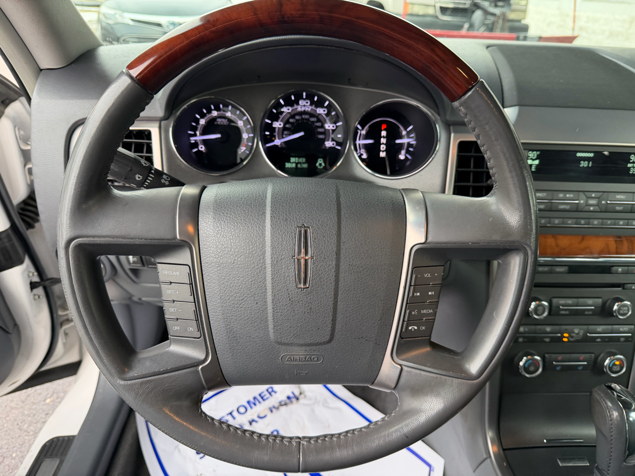 Lincoln MKZ FWD 2010