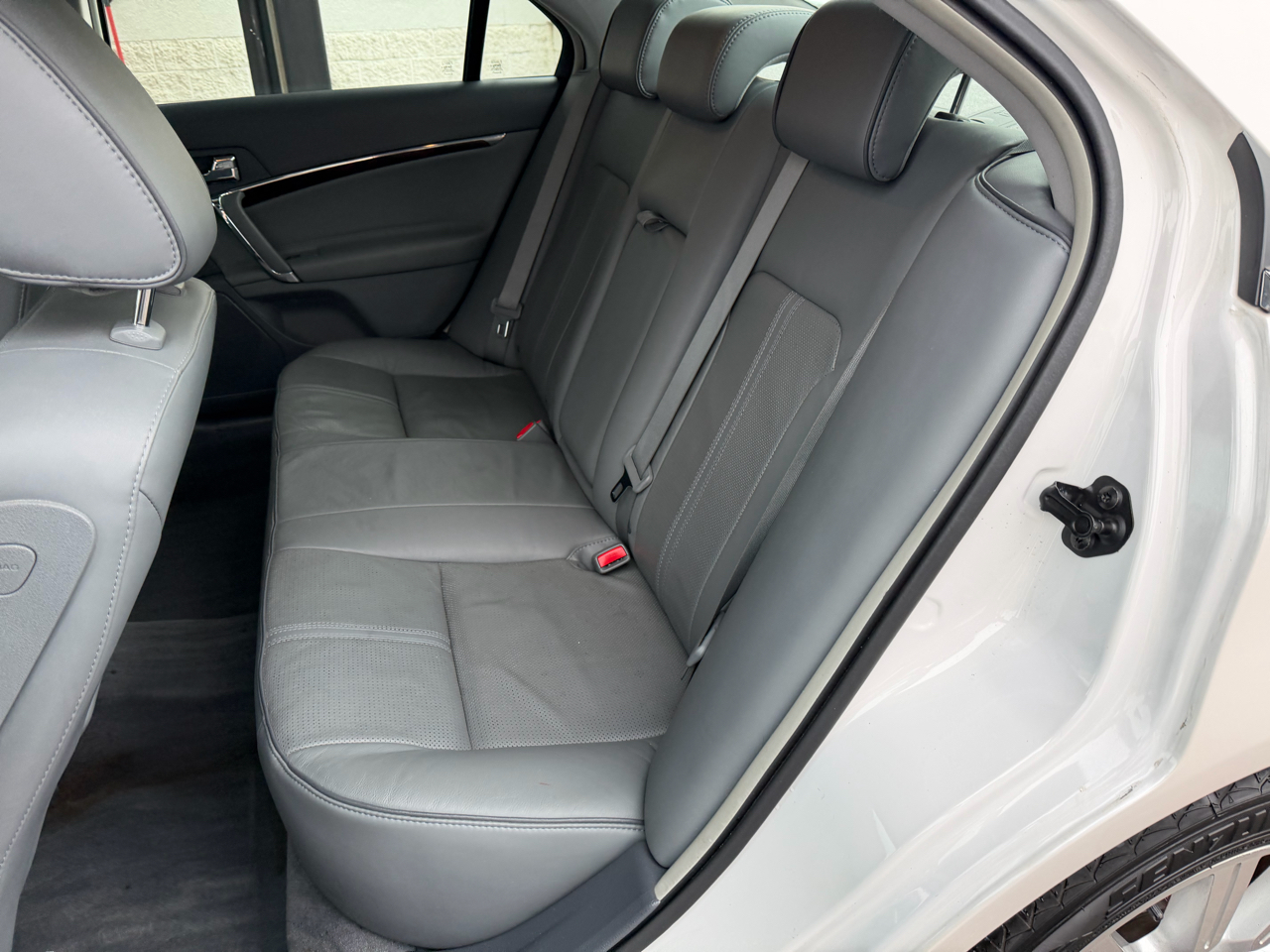 Lincoln MKZ FWD 2010