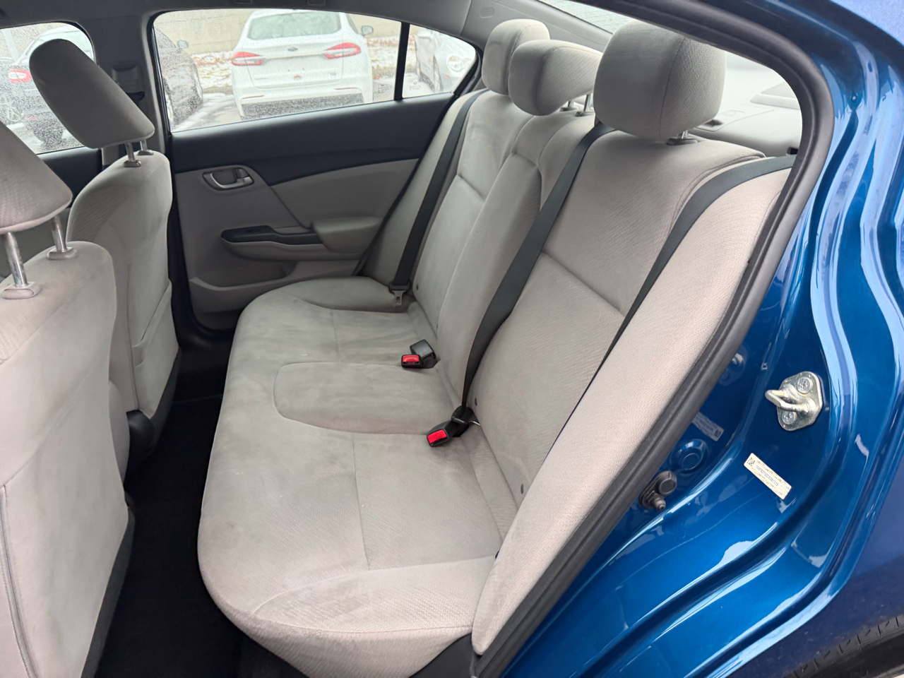 Honda Civic LX Sedan 5-Speed AT 2013