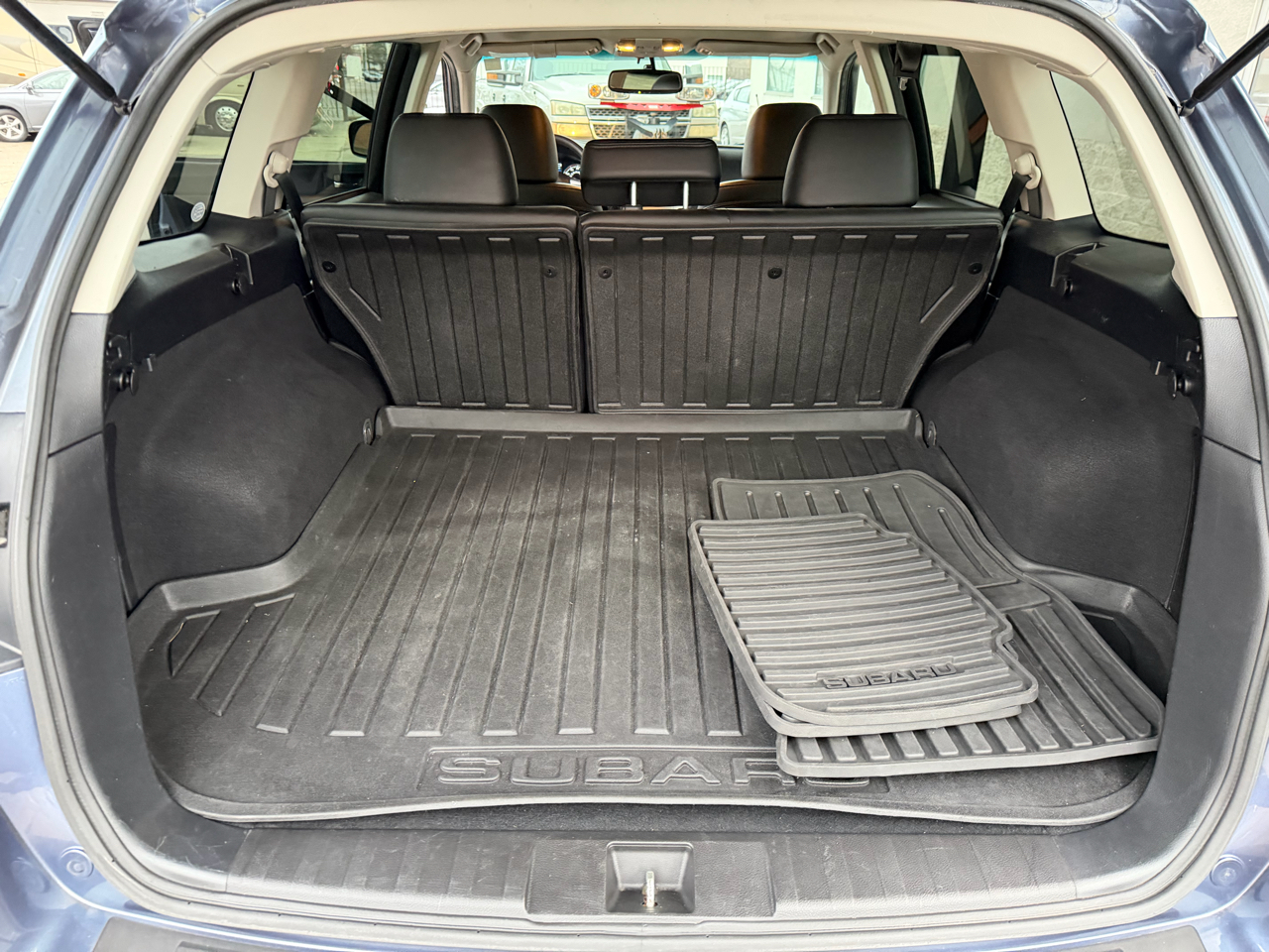 Subaru Outback 2.5i Limited 2014