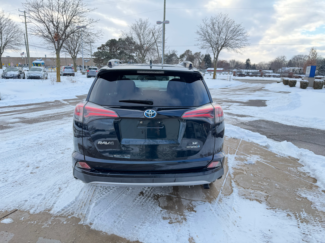 Toyota RAV4 Hybrid SE 2018