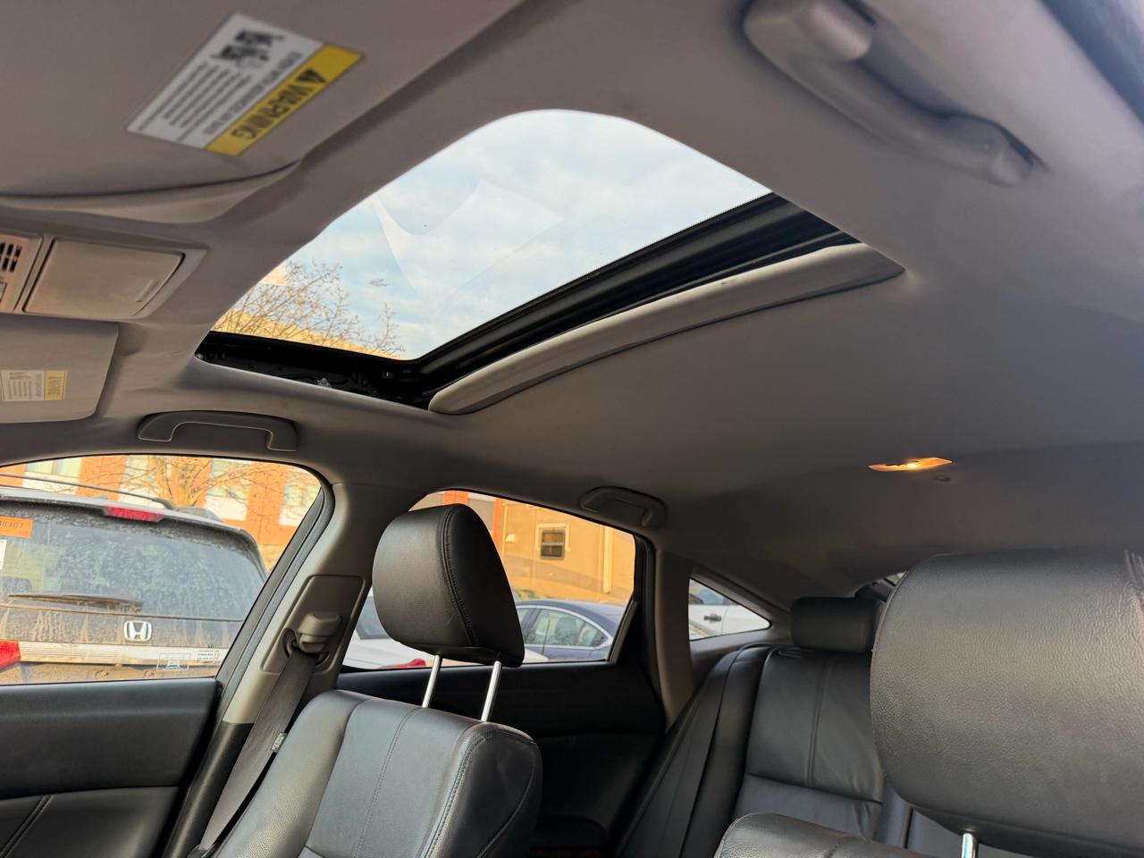 Honda Crosstour EX-L V-6 4WD 2012