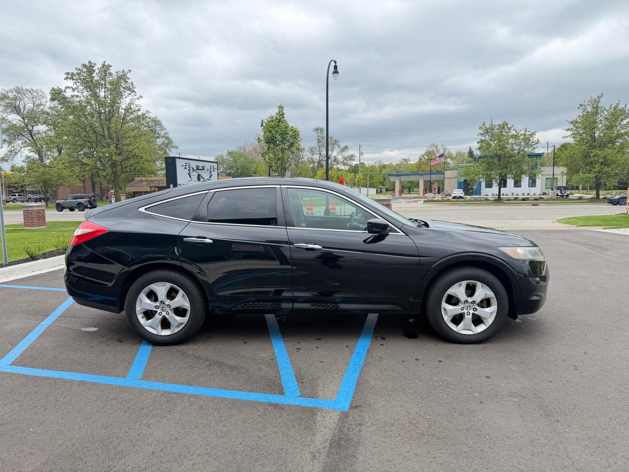 Honda Crosstour EX-L V-6 4WD 2012