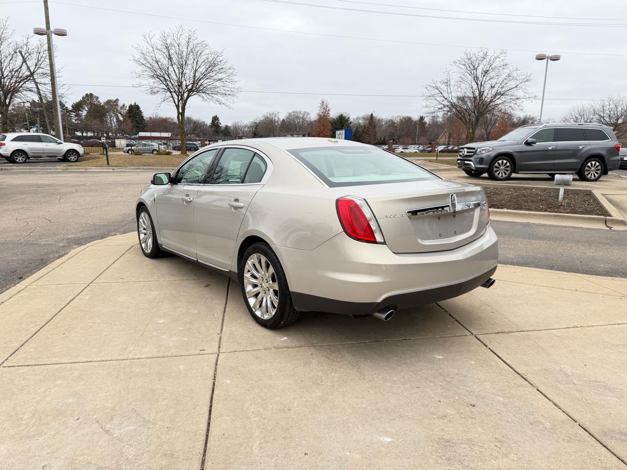 Lincoln MKS AWD 2009