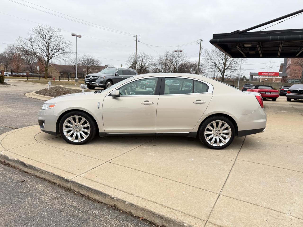 Lincoln MKS AWD 2009