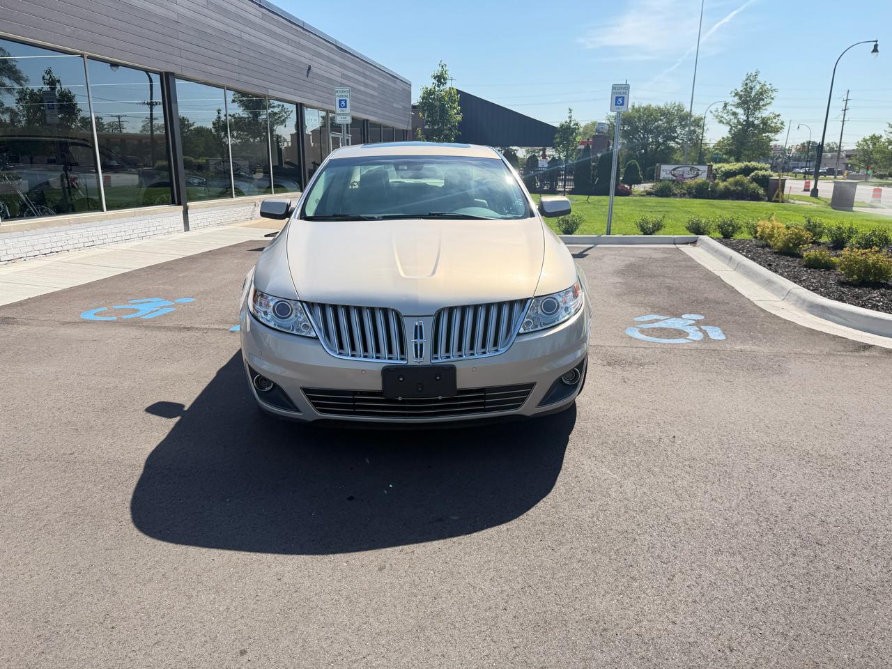 Lincoln MKS AWD 2009
