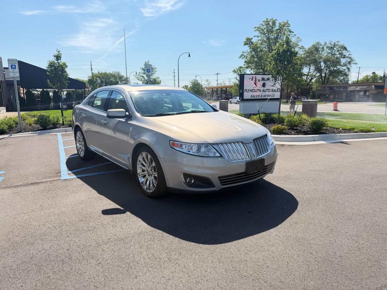 Lincoln MKS AWD 2009