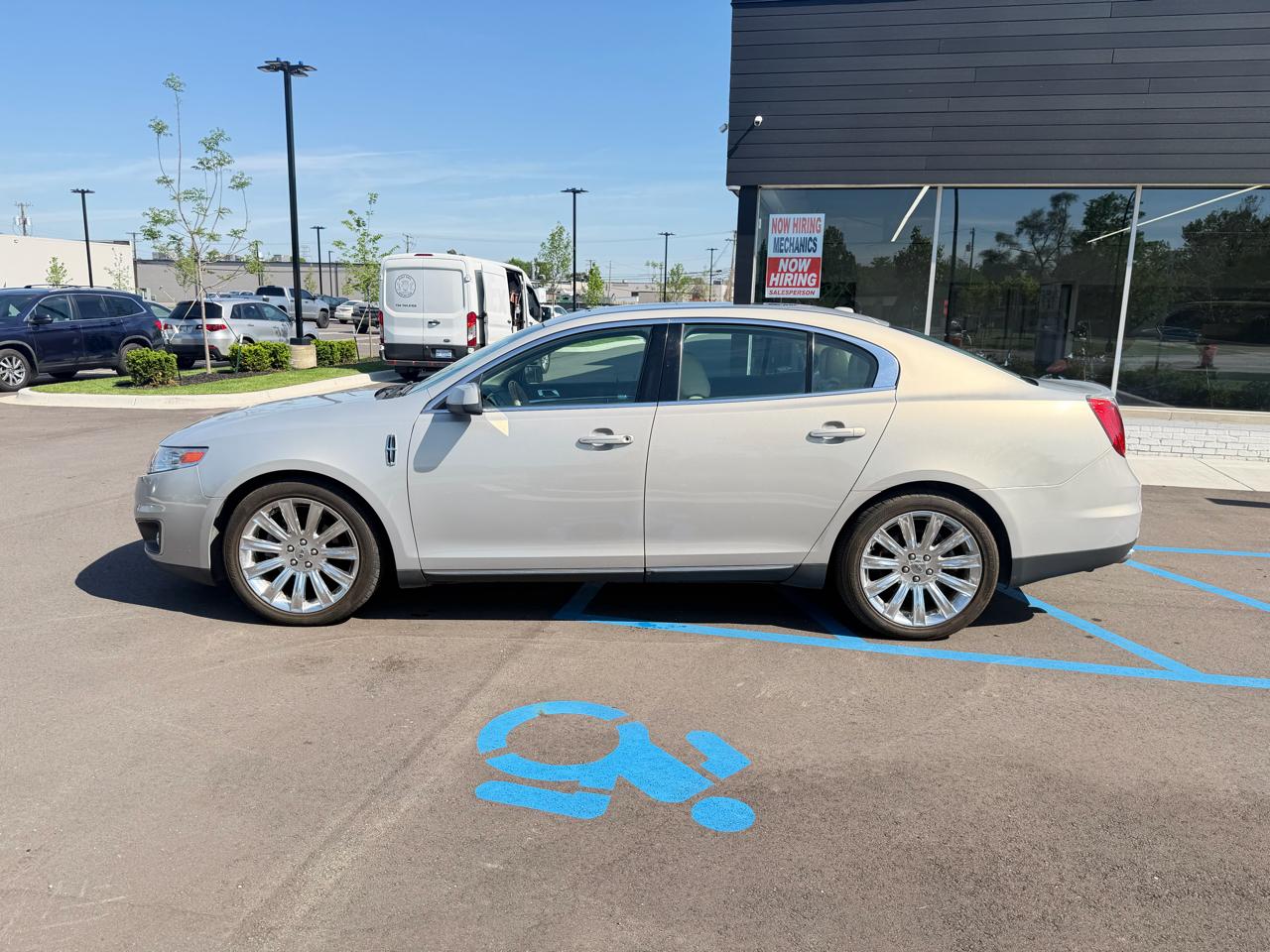 Lincoln MKS AWD 2009