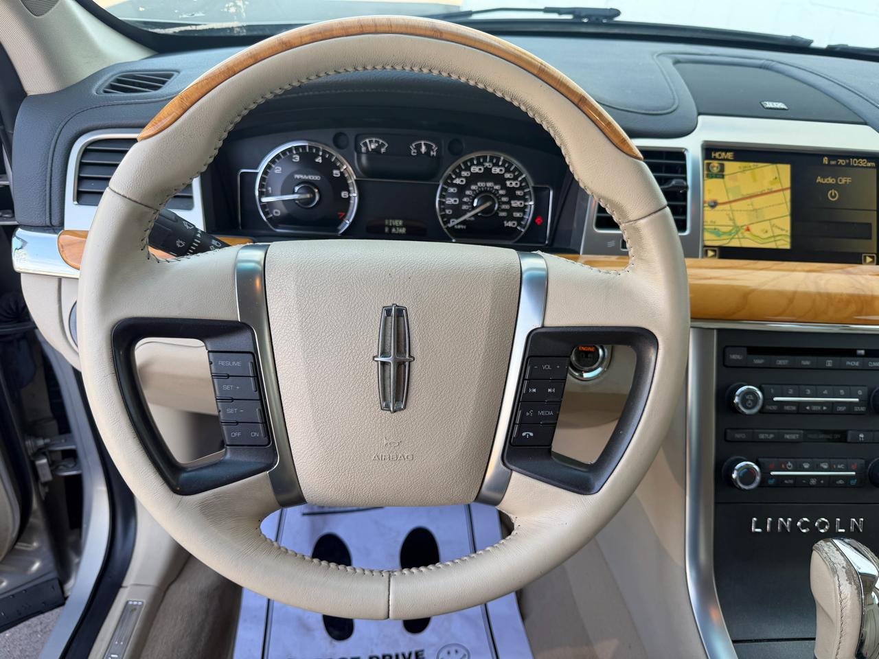Lincoln MKS AWD 2009