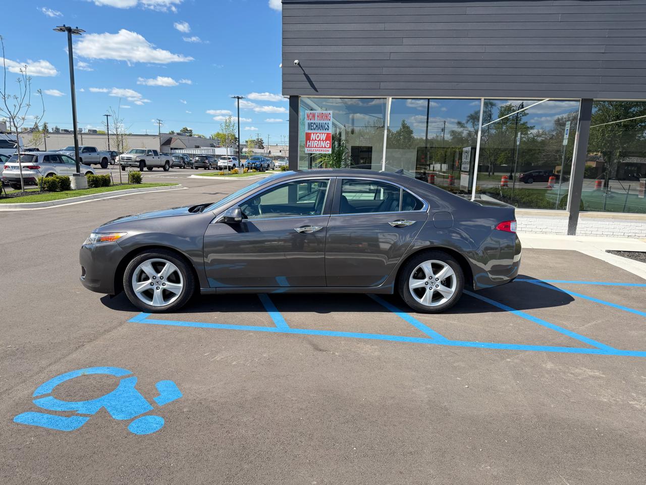 Acura TSX 5-speed AT 2010