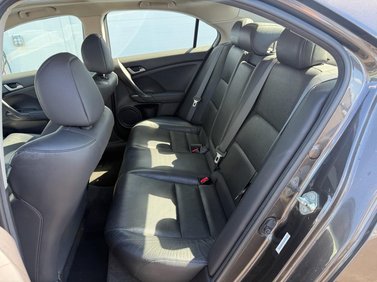 Acura TSX 5-speed AT 2010