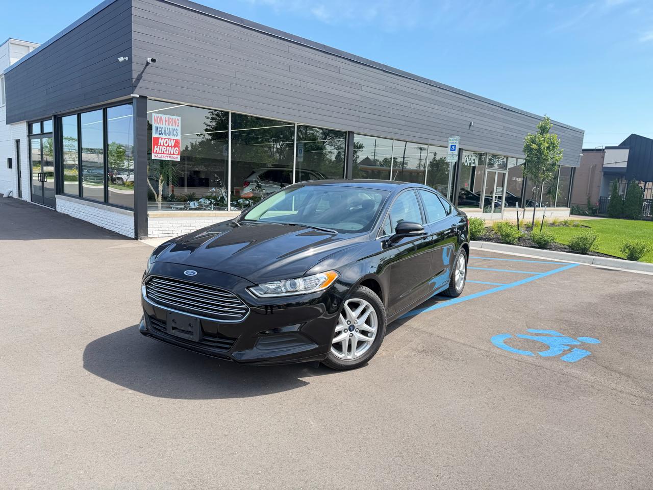 2016 Ford Fusion SE